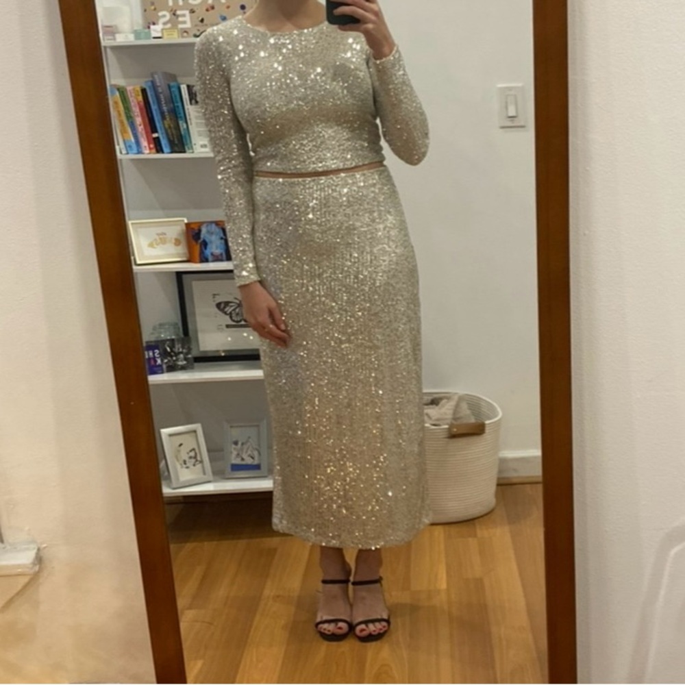 Silver Sequin Long Sleeve Midi Skirt
